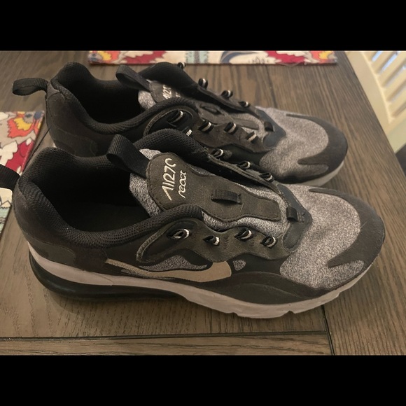 Nike Air React 7c Shoes (Size US: 7Y)- no laces - Picture 5 of 6